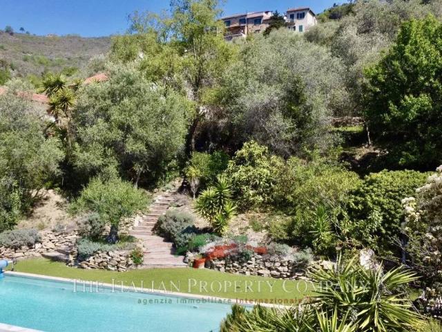 Villa in vendita a Seborga IM
