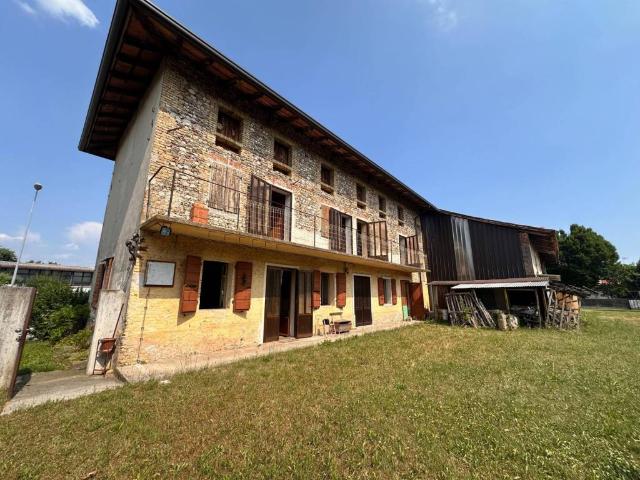 Villa in vendita a Sedegliano UD