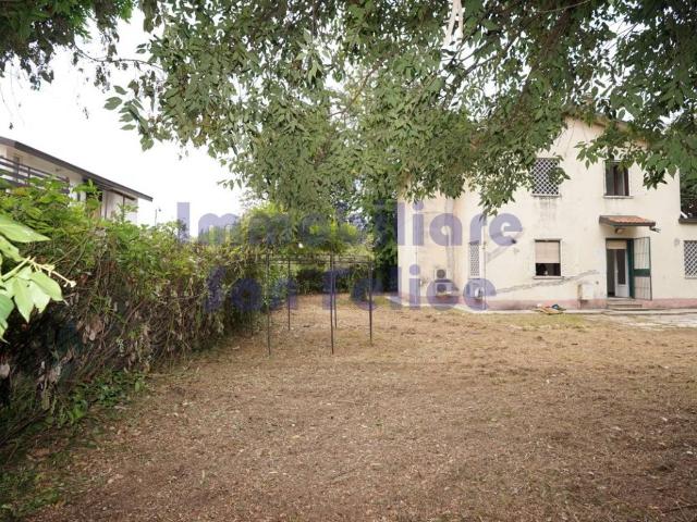 Villa in vendita a Segrate MI