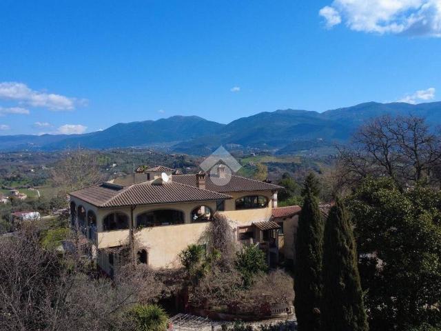 Villa in vendita a Selci RI
