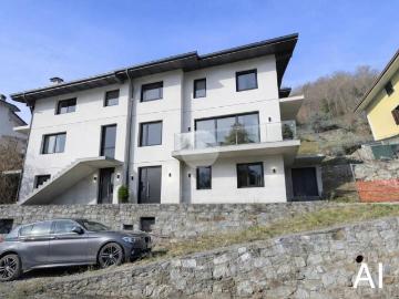 Villa in vendita a Sellero BS