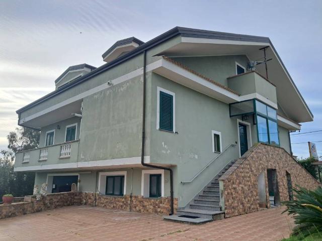 Villa in vendita a Sellia Marina CZ