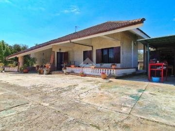 Villa in vendita a Sellia Marina CZ