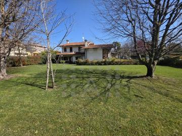 Villa in vendita a Selvazzano Dentro PD