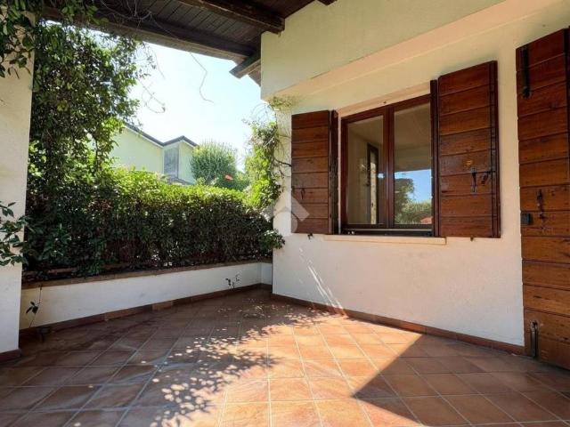 Villa in vendita a Selvazzano Dentro PD