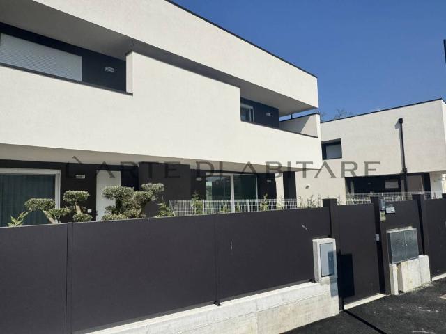 Villa in vendita a Selvazzano Dentro PD