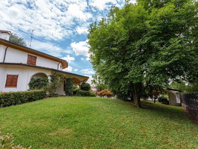 Villa in vendita a Selvazzano Dentro PD
