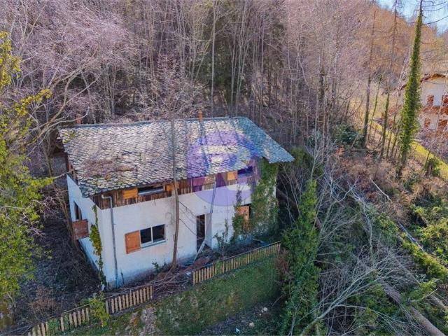 Villa in vendita a Selvino BG