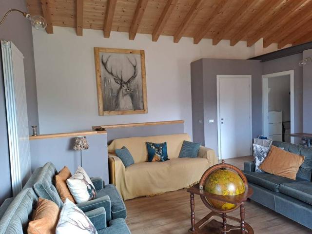 Villa in vendita a Selvino BG