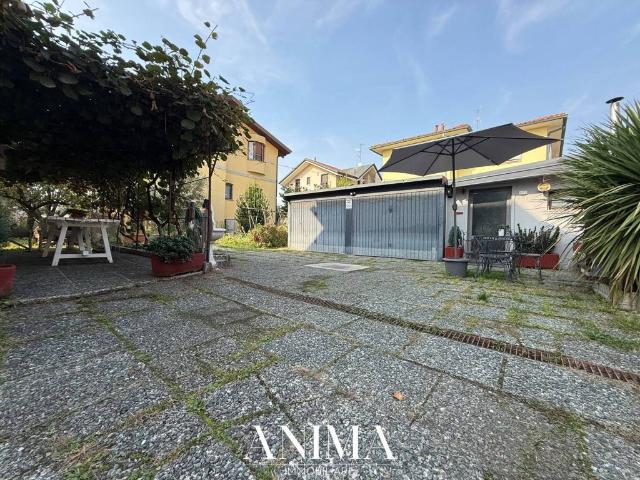 Villa in vendita a Senago MI
