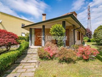 Villa in vendita a Senago MI