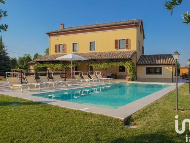 Villa in vendita a Senigallia AN