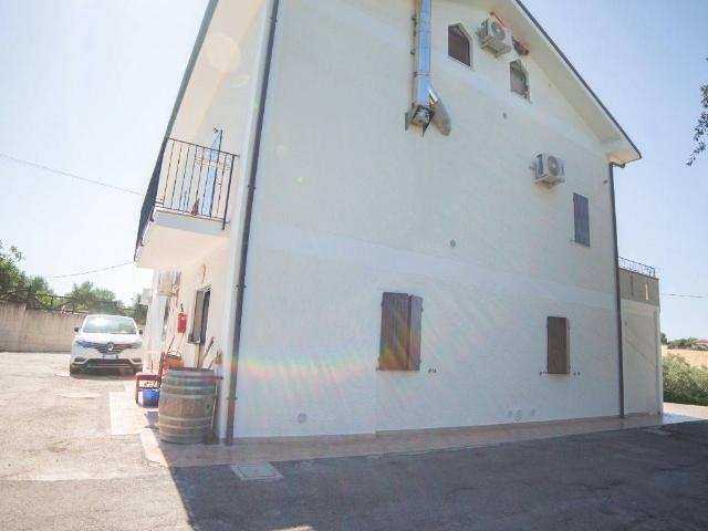 Villa in vendita a Senigallia AN
