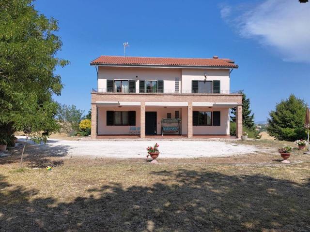 Villa in vendita a Senigallia AN