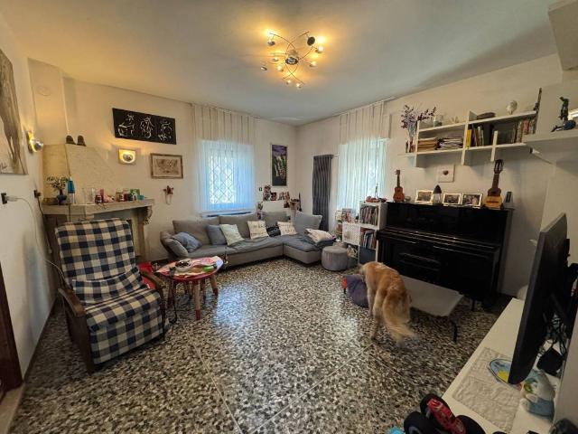 Villa in vendita a Sequals PN
