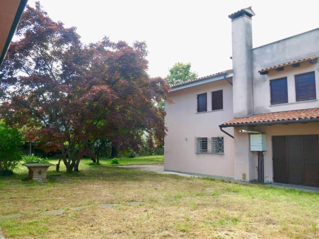 Villa in vendita a Sequals PN