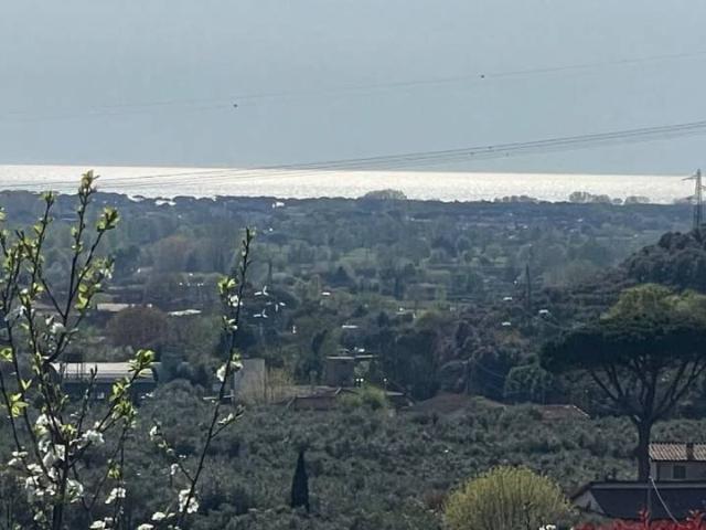 Villa in vendita a Pietrasanta LU