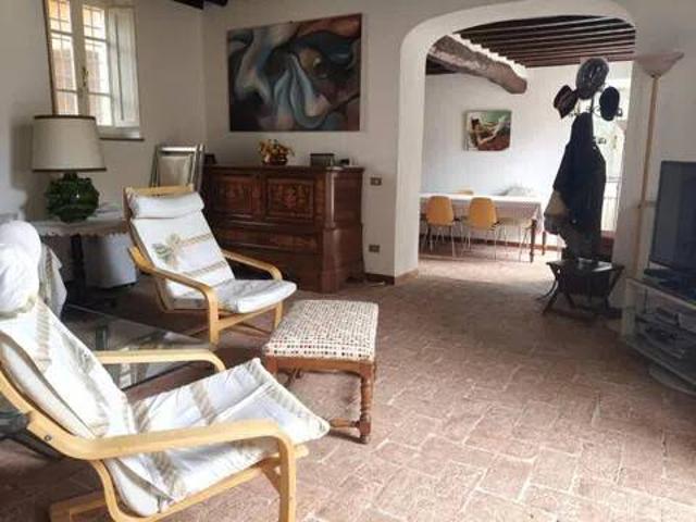 Villa in vendita a Seravezza LU