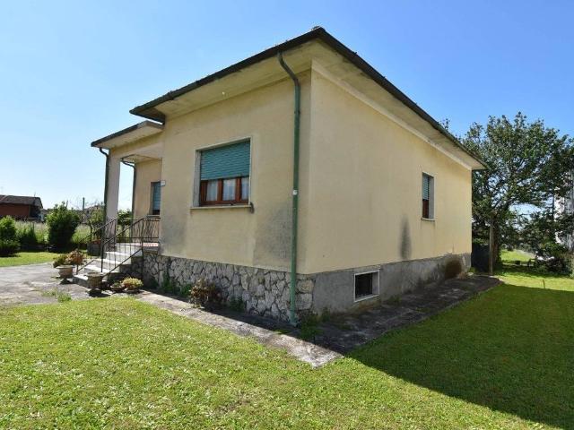 Villa in vendita a Seravezza LU