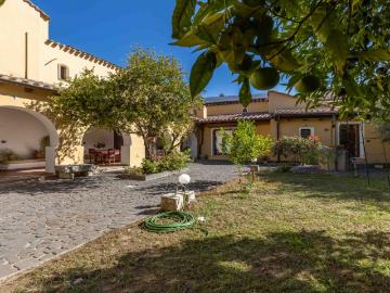 VILLA in VENDITA a SERDIANA Serdiana di 12 vani