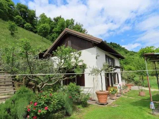 Villa in vendita a Seren del Grappa BL
