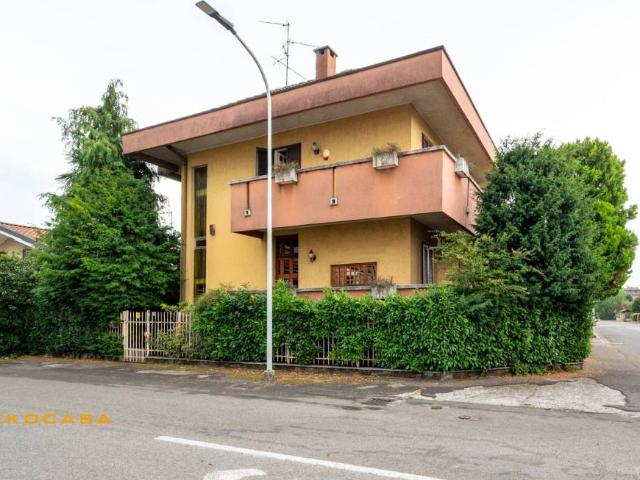 Villa in vendita a Seregno MB