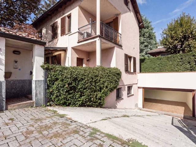 Villa in vendita a Seregno MB