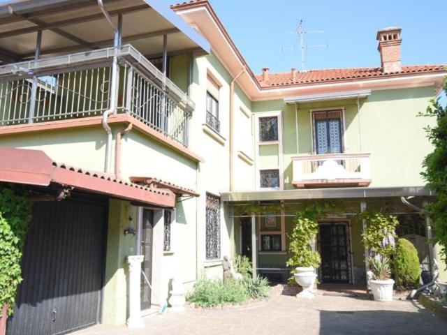 Villa in vendita a Seregno MB