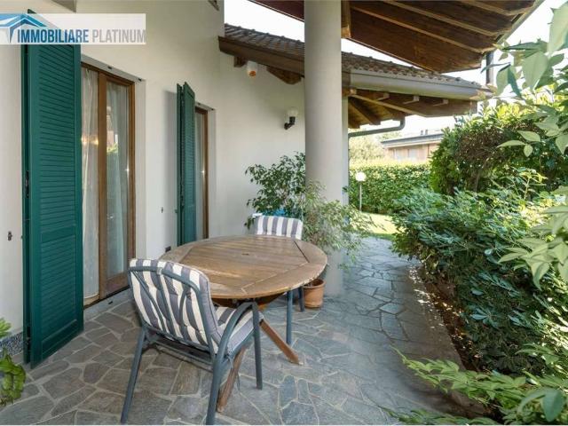 Villa in vendita a Seregno MB