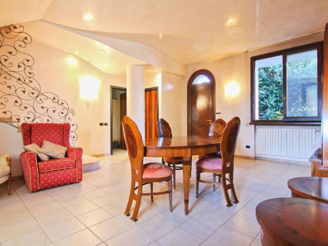 Villa in vendita a Seregno MB