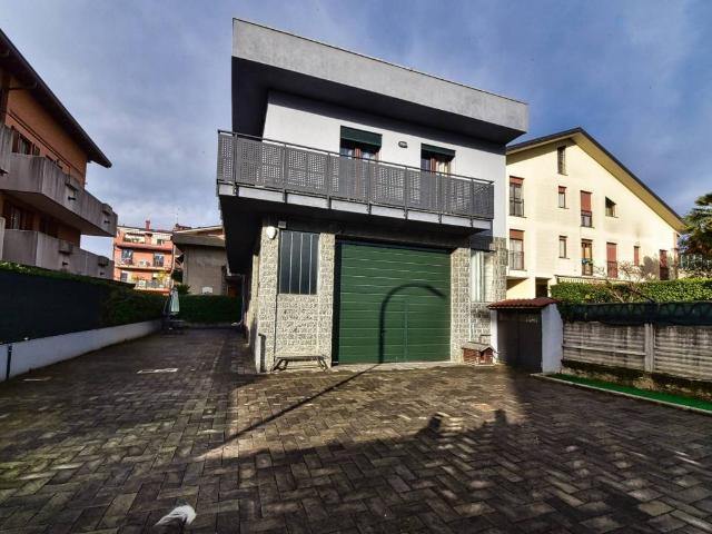 Villa in vendita a Seregno MB