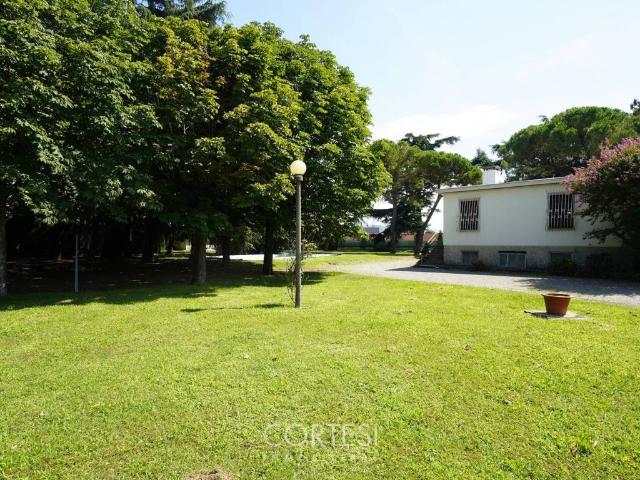 Villa in vendita a Seriate BG