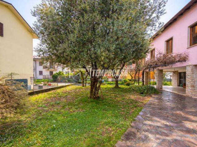 Villa in vendita a Seriate BG
