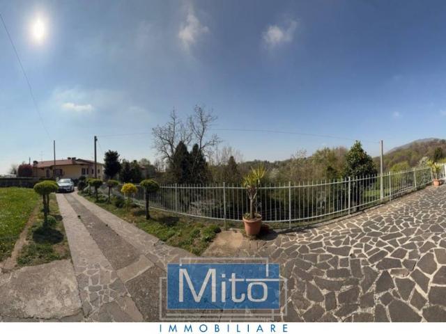 Villa in vendita a Serle BS
