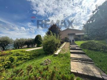 Villa in vendita a Serle BS
