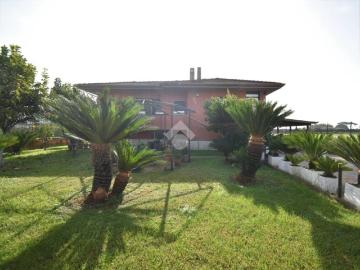 Villa in vendita a Sermoneta LT