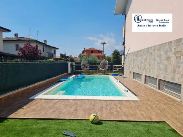 Villa in vendita a Sermoneta LT