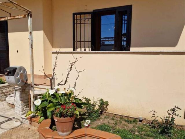 Villa in vendita a Sermoneta LT