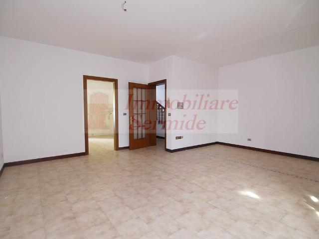 Villa in vendita a Sermide e Felonica MN