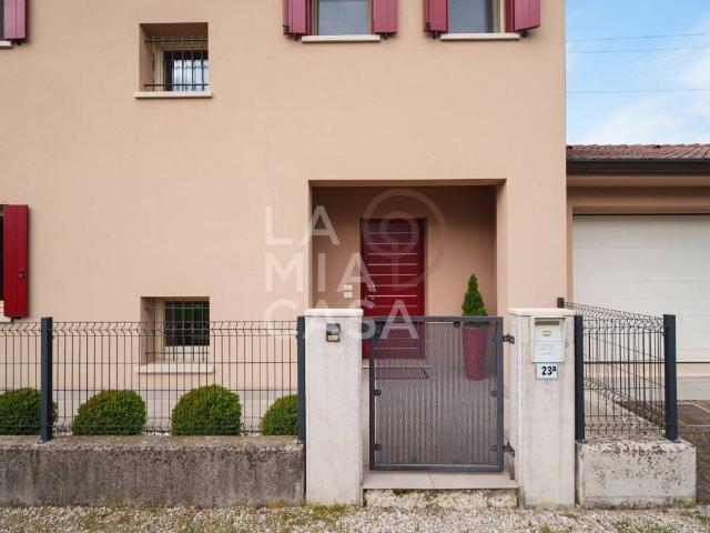 Villa in vendita a Sernaglia della Battaglia TV