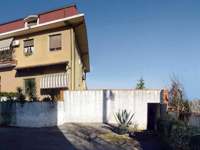 Villa in vendita a Serravalle Pistoiese PT