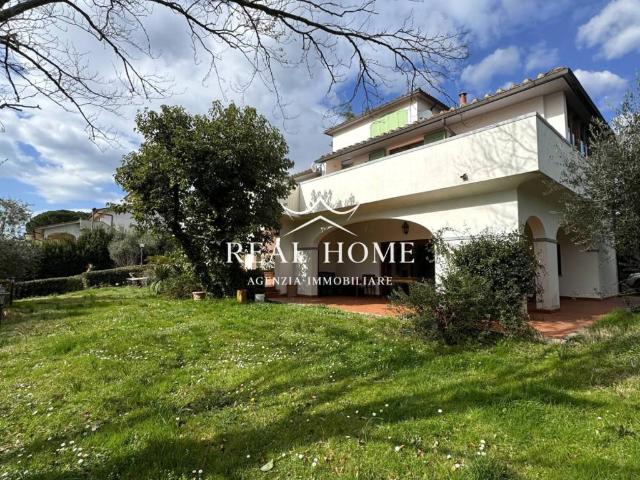 Villa in vendita a Serravalle Pistoiese PT
