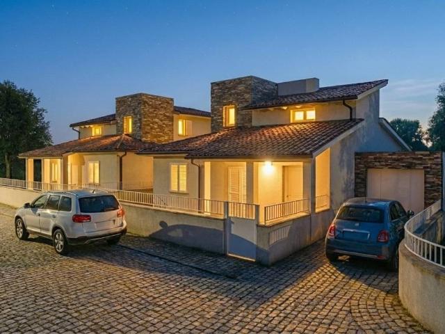 Villa in vendita a Serravalle Pistoiese PT