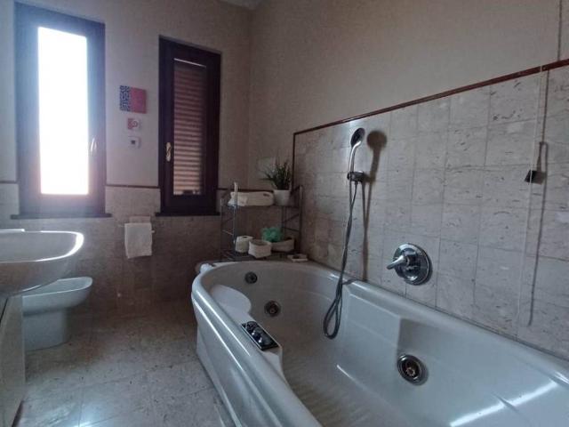 Villa in vendita a Serravalle Pistoiese PT
