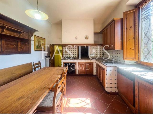 Villa in vendita a Serravalle Pistoiese PT