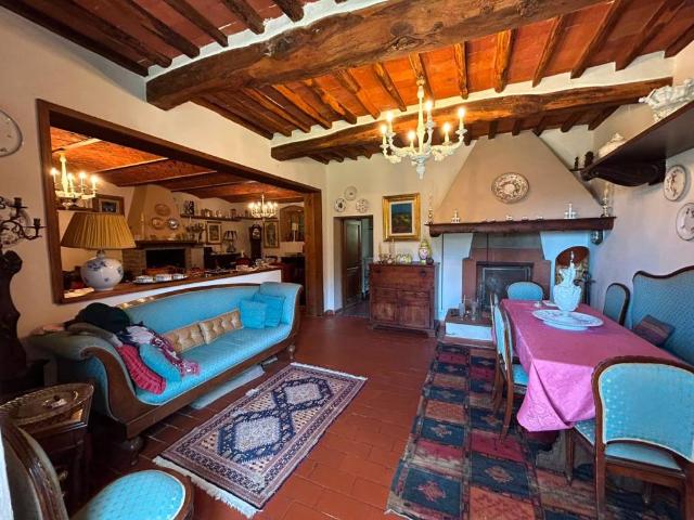 Villa in vendita a Serravalle Pistoiese PT