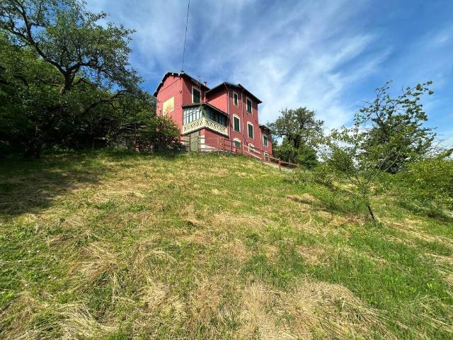 Villa in vendita a Serravalle Scrivia AL