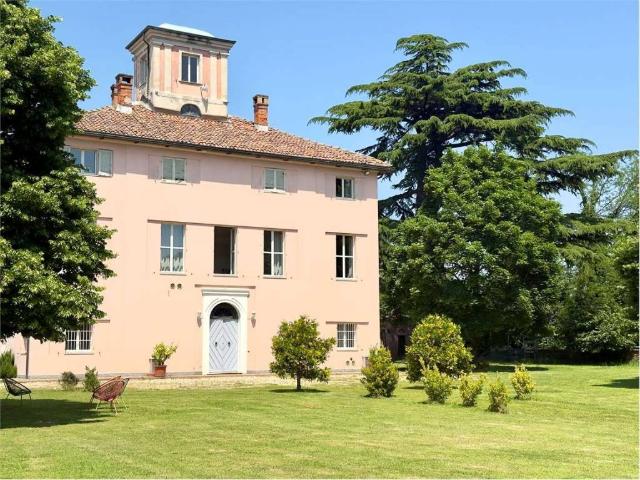 Villa in vendita a Serravalle Scrivia AL