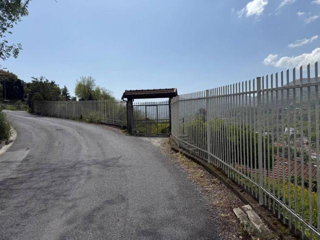 Villa in vendita a Serra Riccò GE