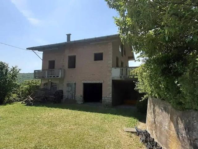 Villa in vendita a Serramazzoni MO